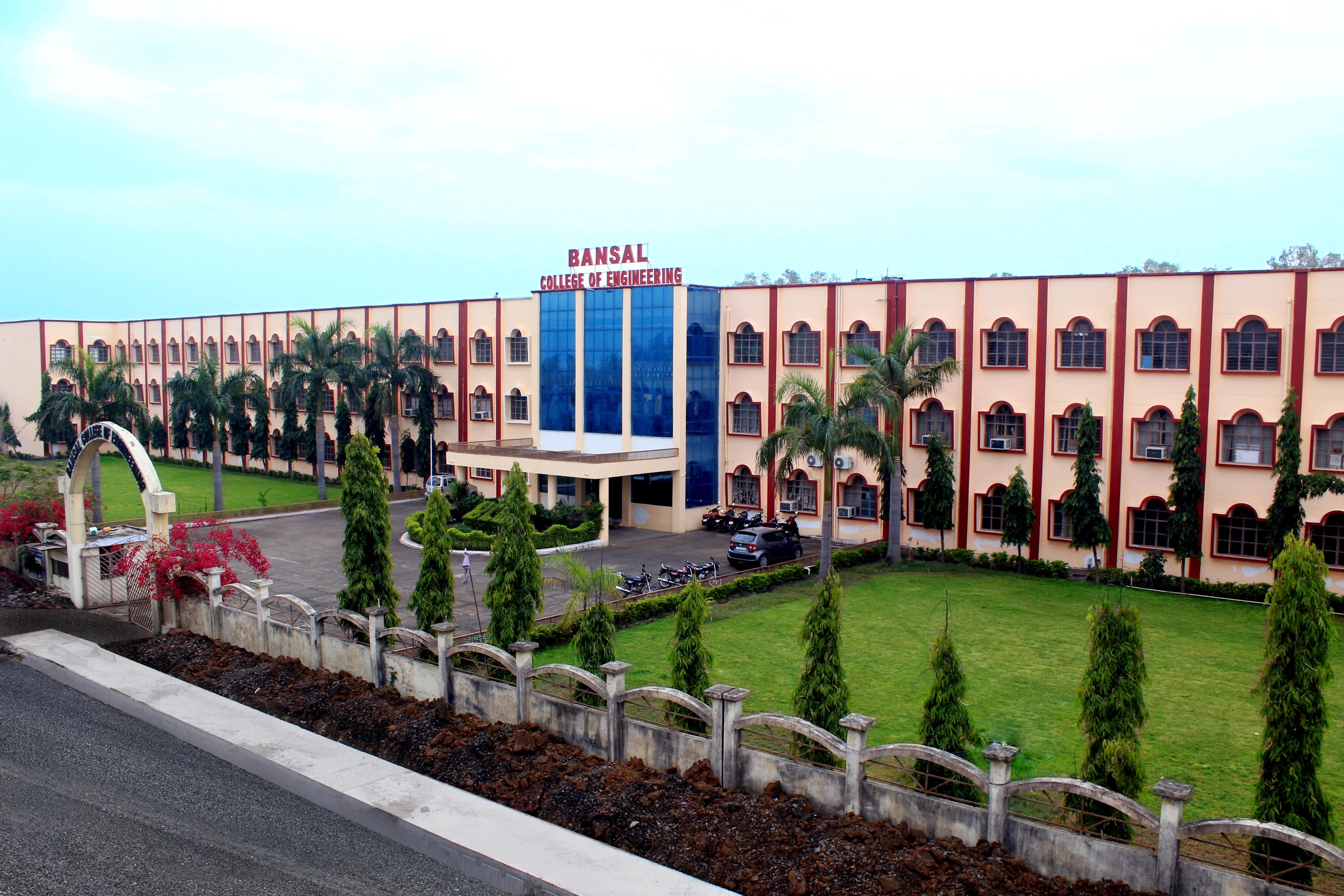 Bansal College of Engineering Mandideep College Building photo 2
